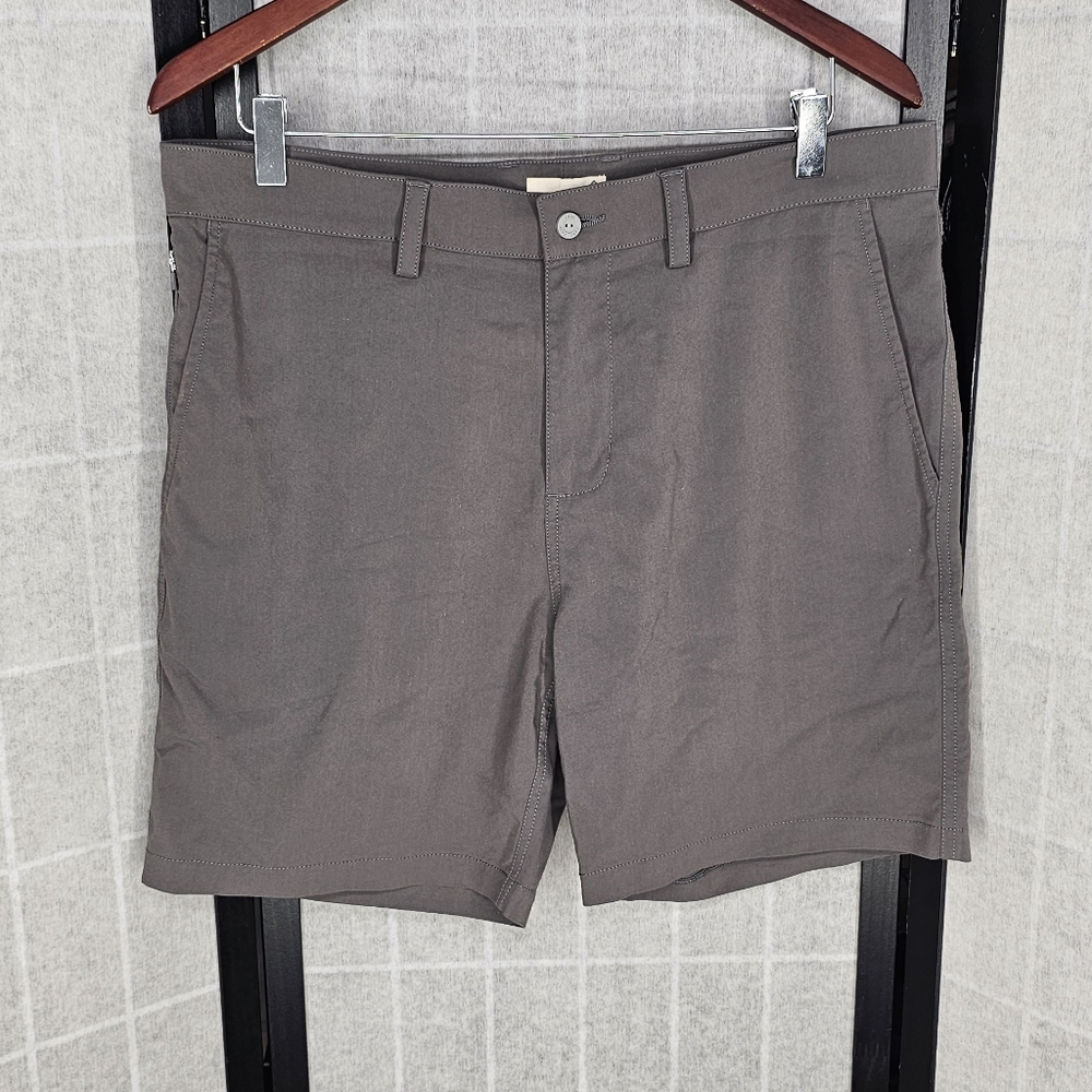 Tasc performance short size 35 gray